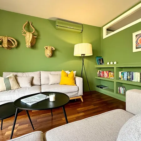 Apartment Modernist Gem Penthouse Barcelona