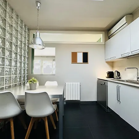 Apartamento Modernist Gem Penthouse *