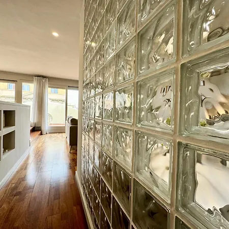 Apartmán Modernist Gem Penthouse *