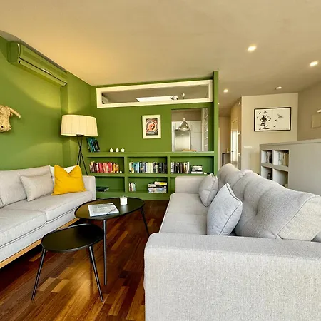 Modernist Gem Penthouse