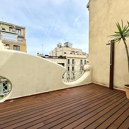 Modernist Gem Penthouse Apartamento *